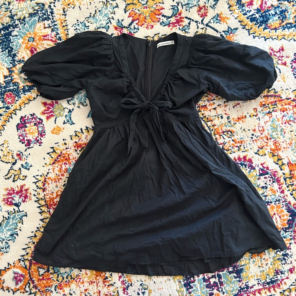 Abercrombie & Fitch Black Cotton Mini Dress with Bow and Puff Sleeves